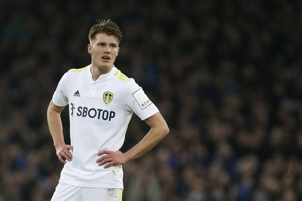 Leeds: Whites yet to make Leo Hjelde call